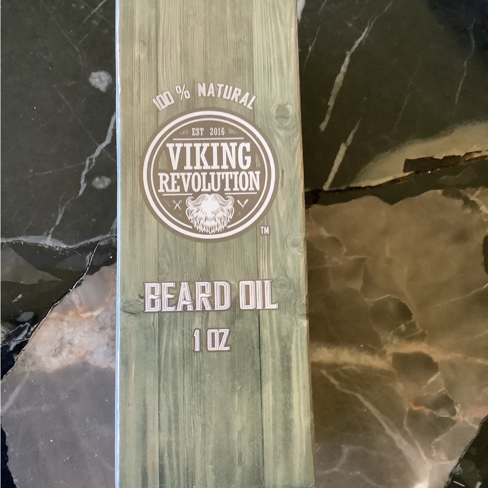 New in box Viking revolution beard oil all natural 1 FL size